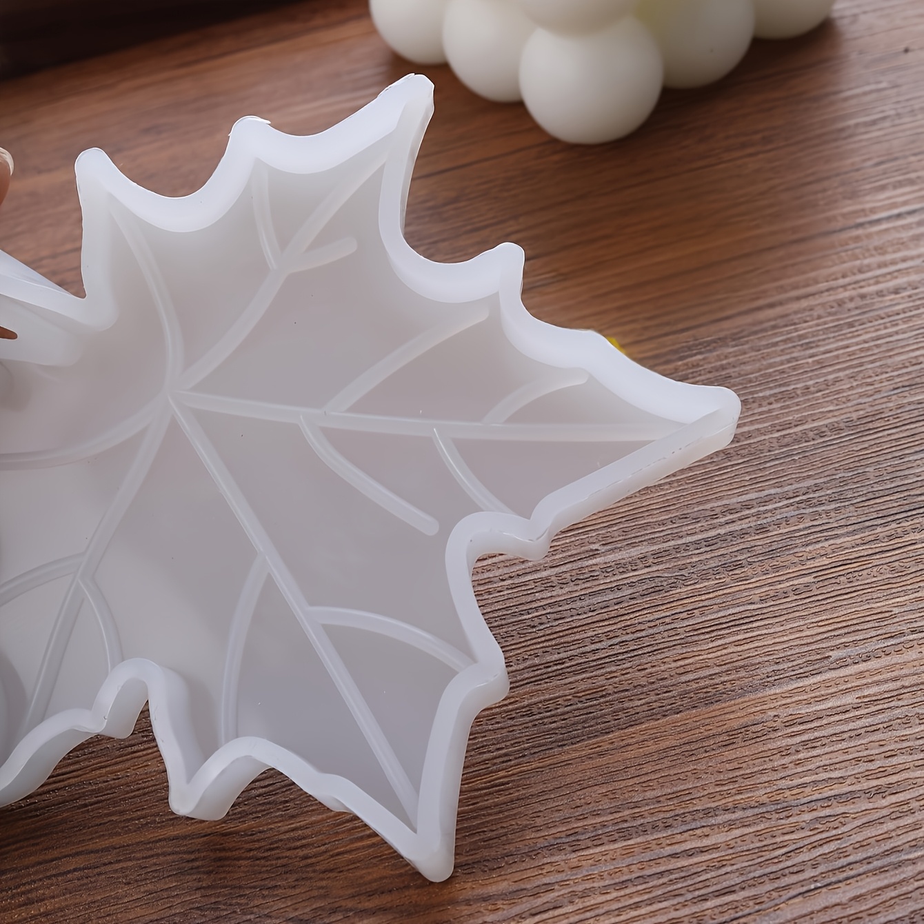 1PC 단풍잎 모양의 실리콘 몰드, DIY 비누, 양초 - Candle Making Moulds 리뷰 및 가격